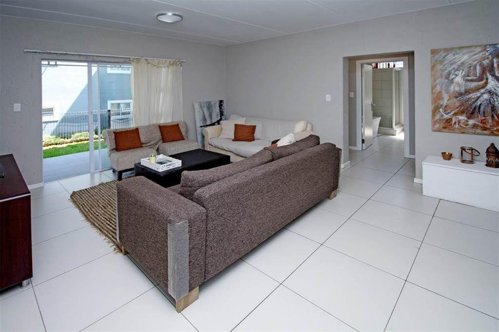 2 Bedroom Apartment in Paulshof