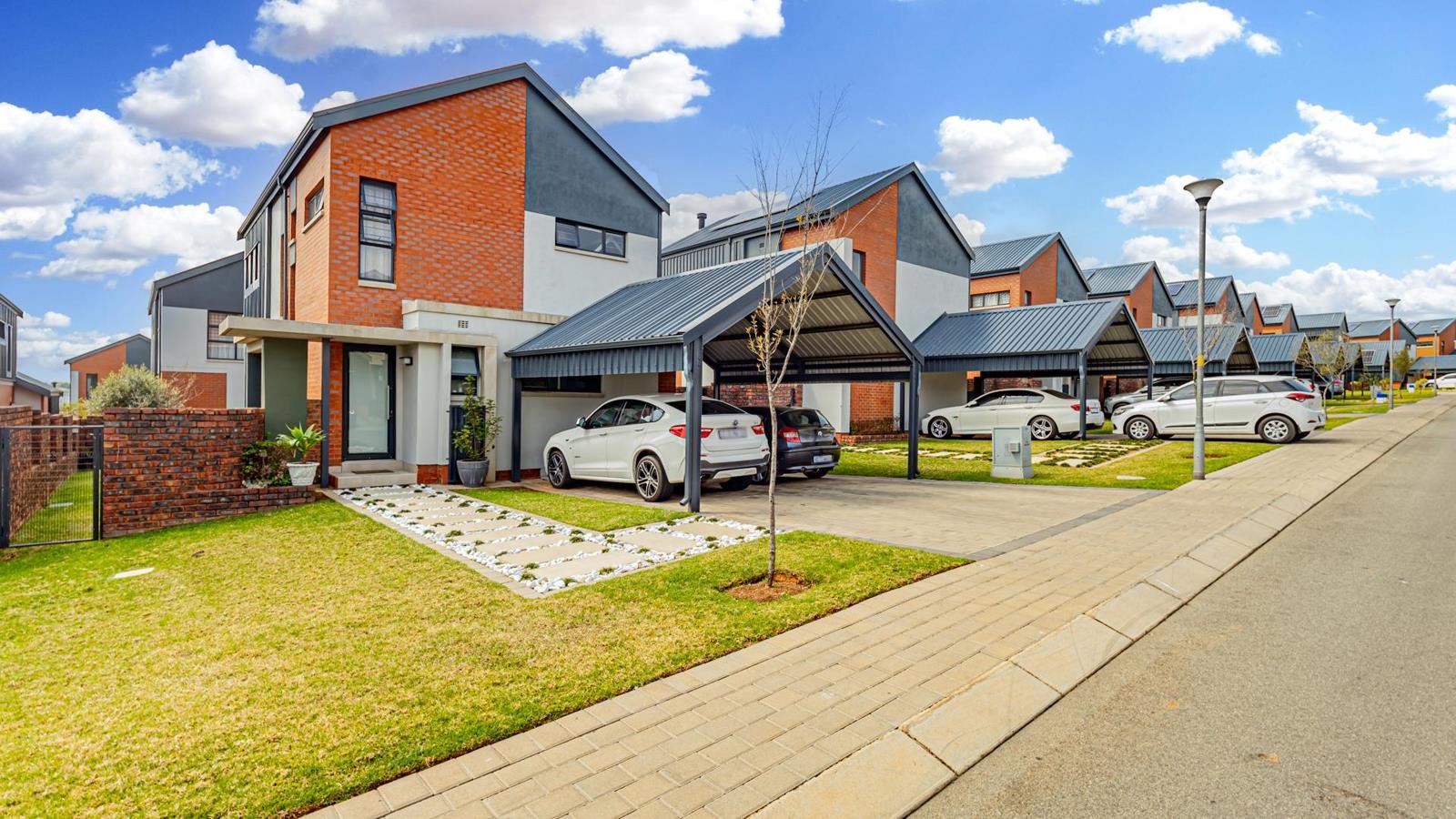 3 Bedroom Cluster in North Riding