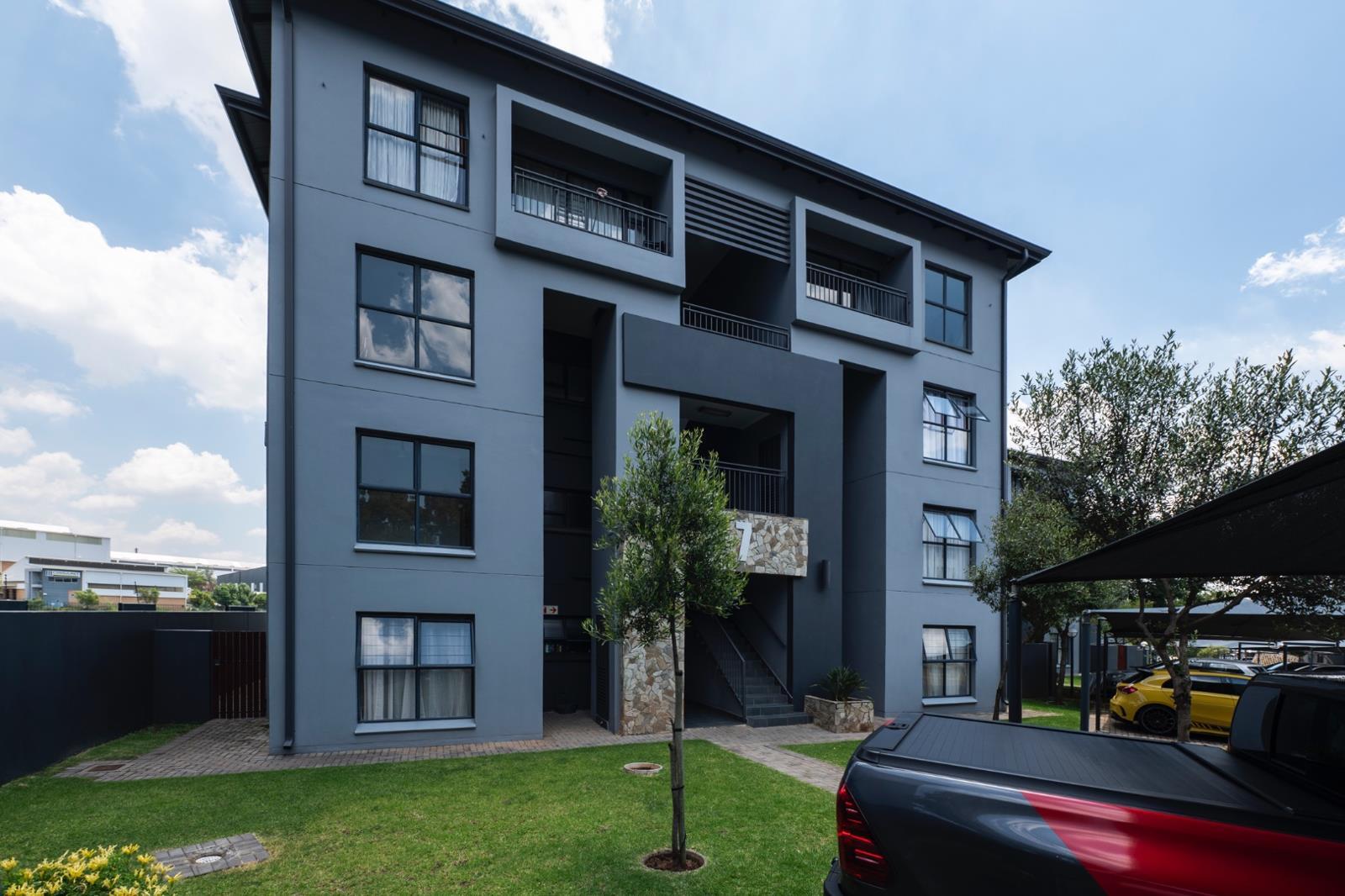 3 Bedroom Townhouse in Modderfontein