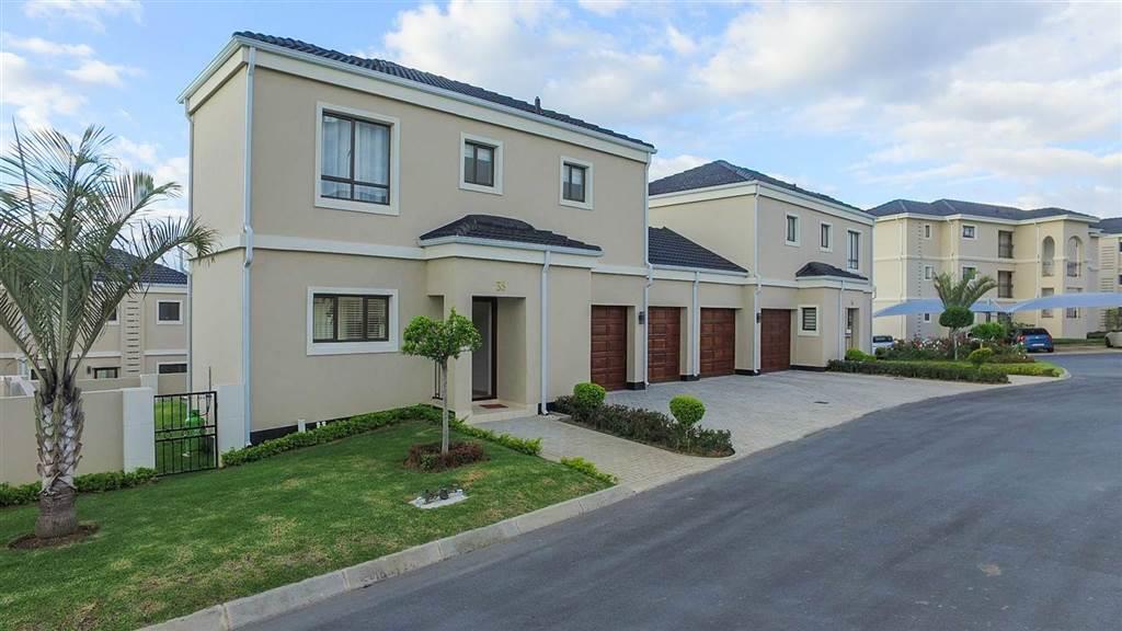 3 Bedroom House in Noordwyk