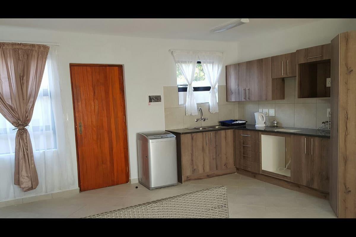 2 Bedroom Duplex in Heatherview