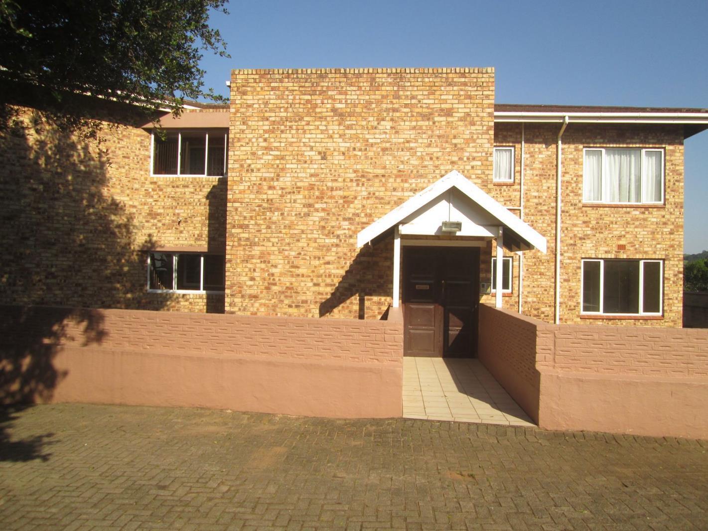 2 Bedroom Apartment in Freeland Park