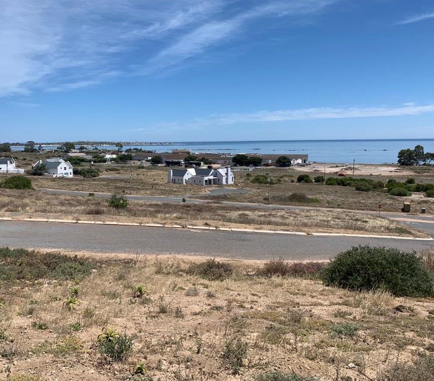 482 m² Land available in Da Gama Bay
