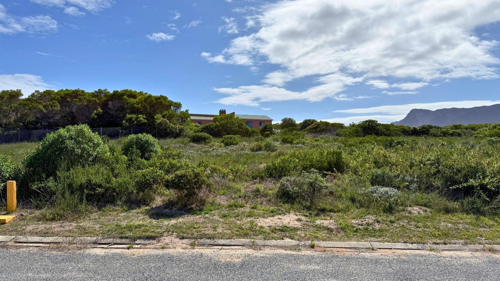 601 m² Land available in Kleinbaai