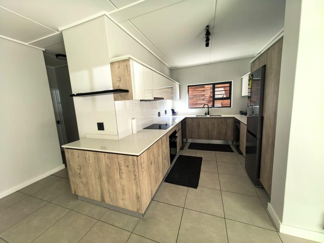 3 Bedroom Apartment in Modderfontein