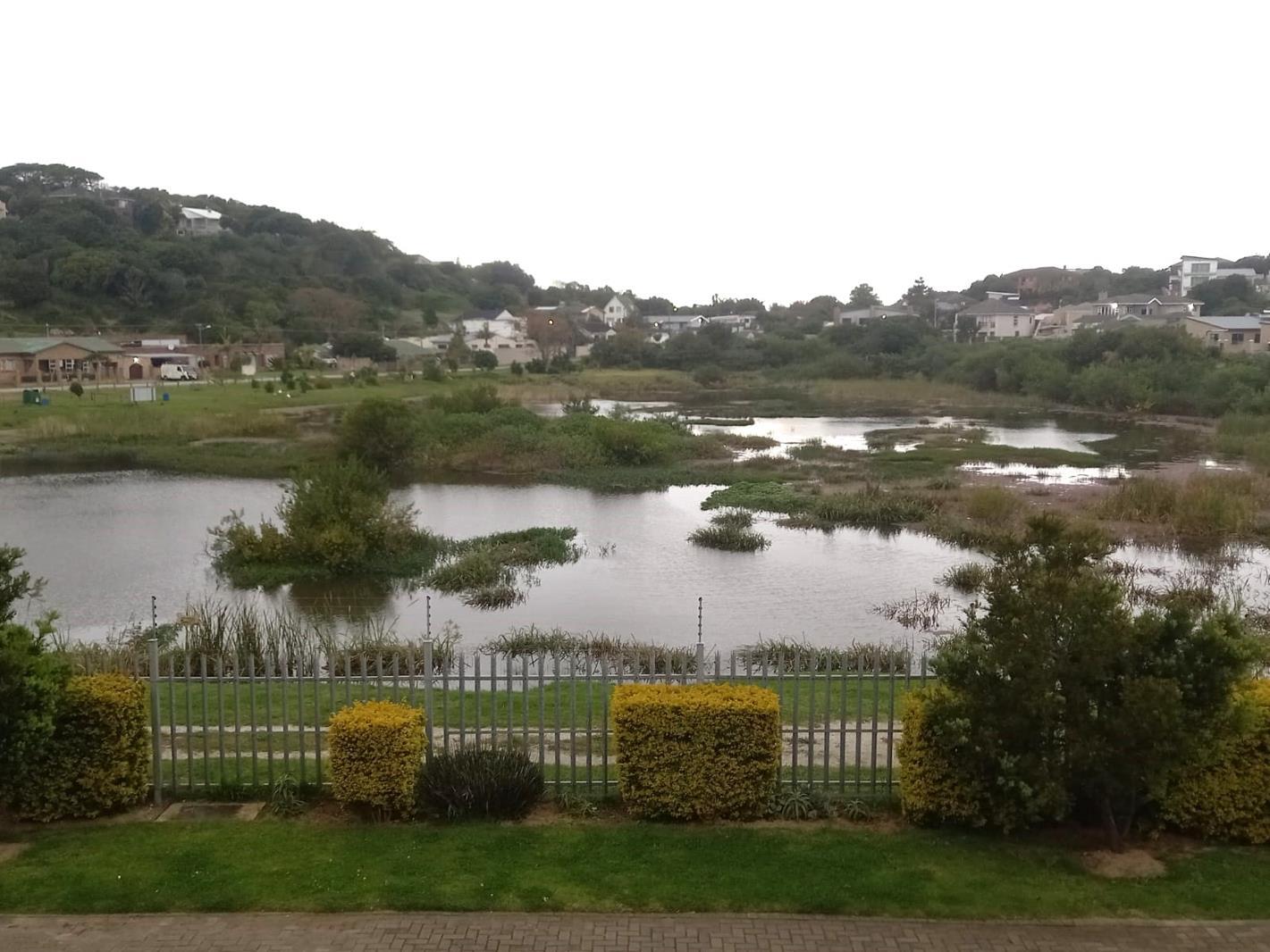 2 Bedroom Duplex in Lovemore Park