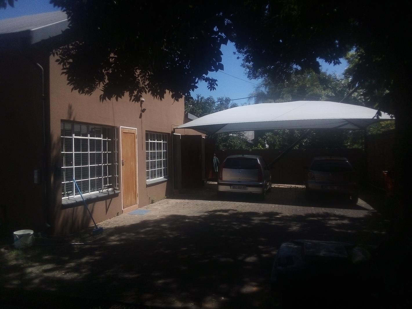Studio apartment in Queenswood