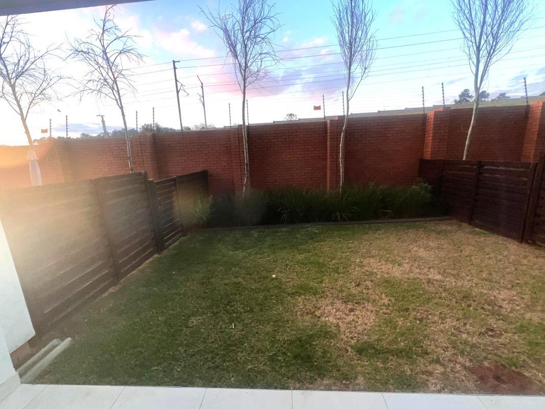 1 Bedroom Apartment in Modderfontein