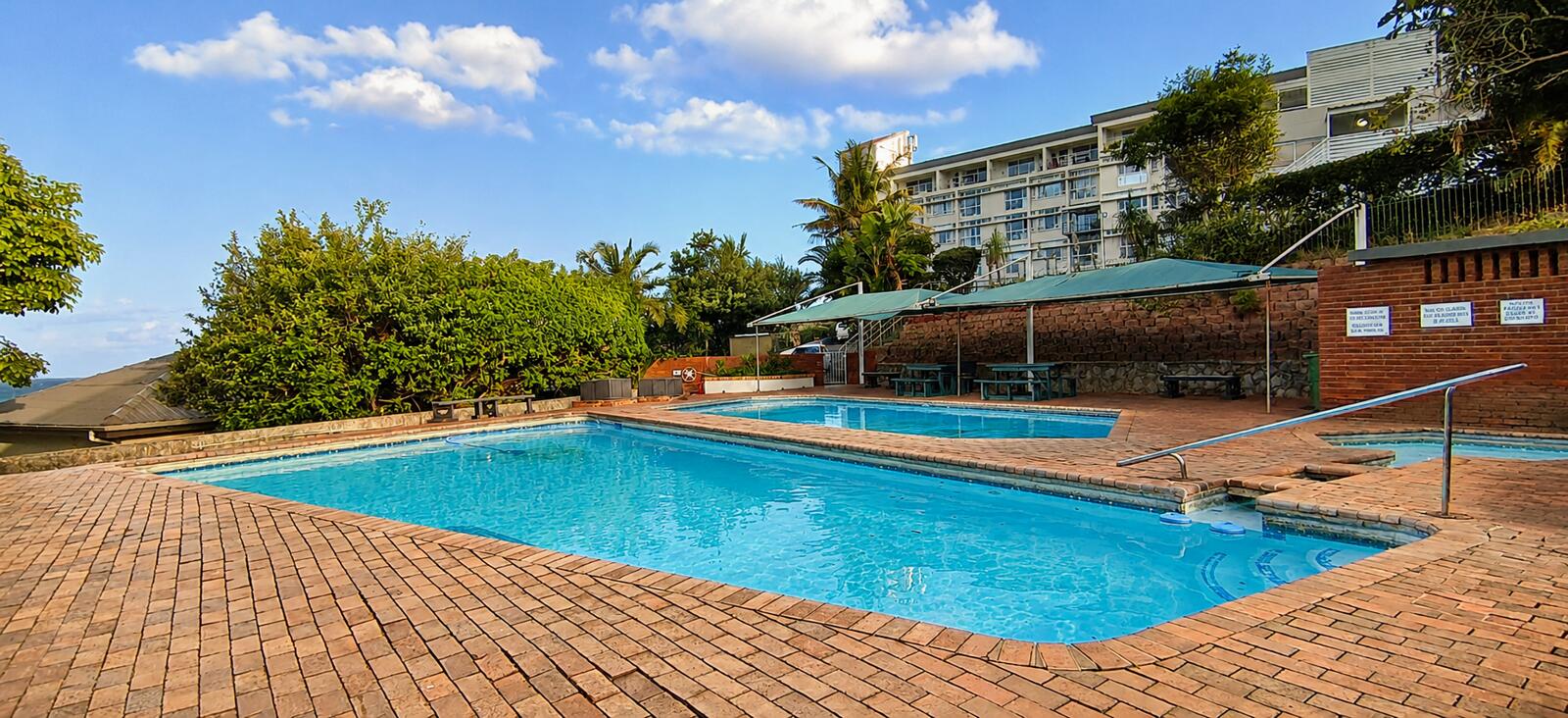 2 Bedroom Simplex in Newsel Beach