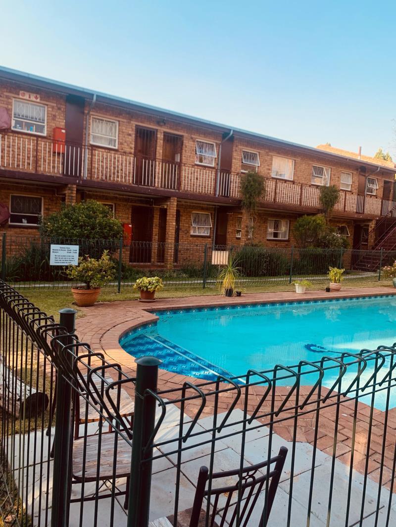 2 Bedroom Apartment in Ferndale