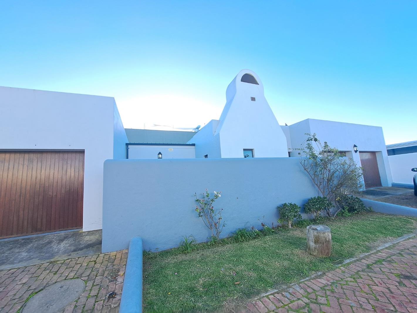 3 Bedroom House in Bredasdorp