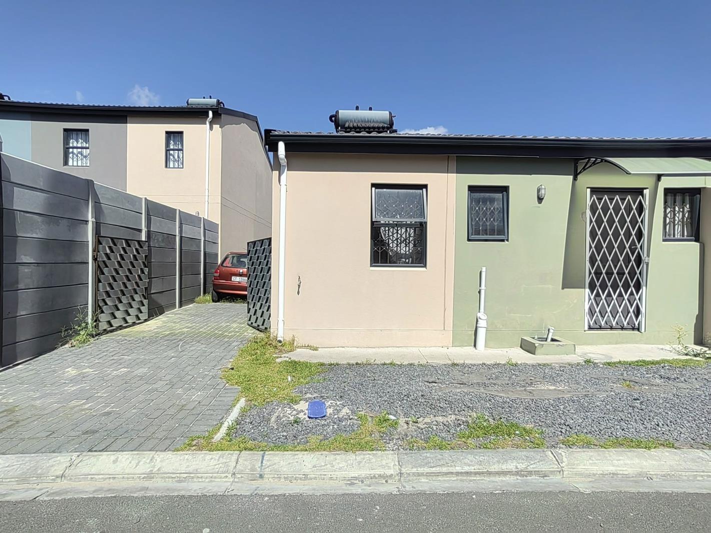 2 Bedroom House in Sunset Glen