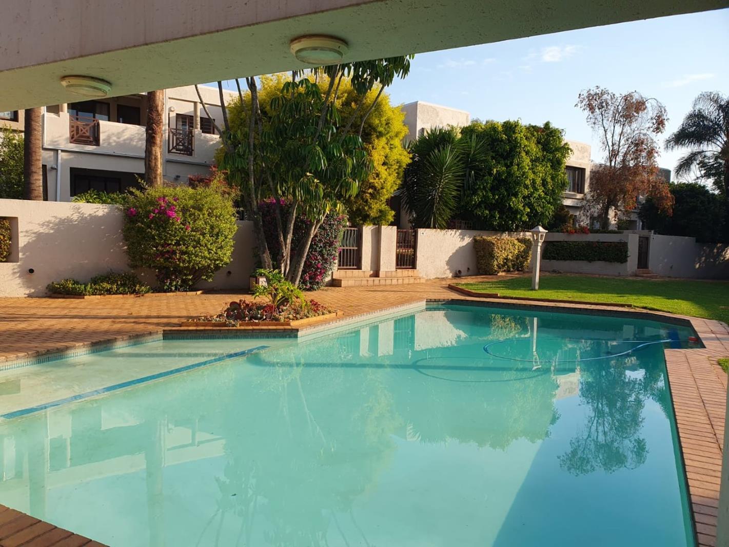 2 Bedroom Apartment in Marais Steyn Park