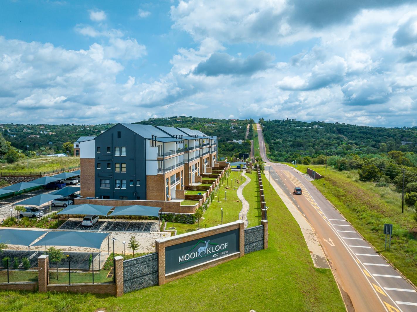 3 Bedroom Apartment in Mooikloof Equestrian Estate