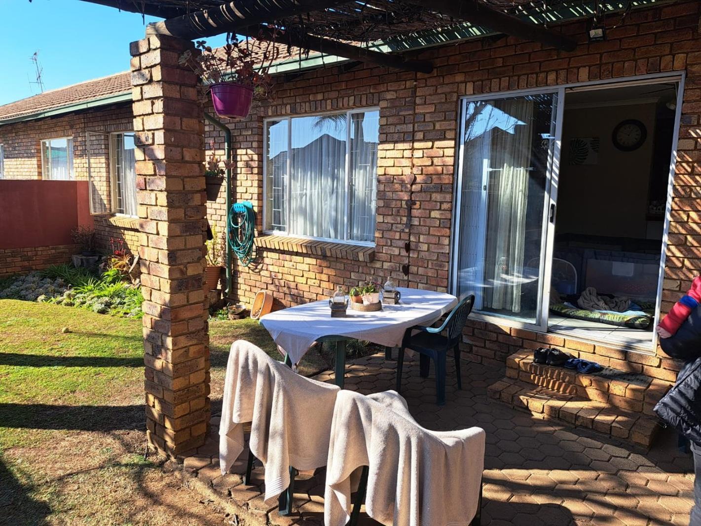 3 Bedroom Townhouse in Doornpoort