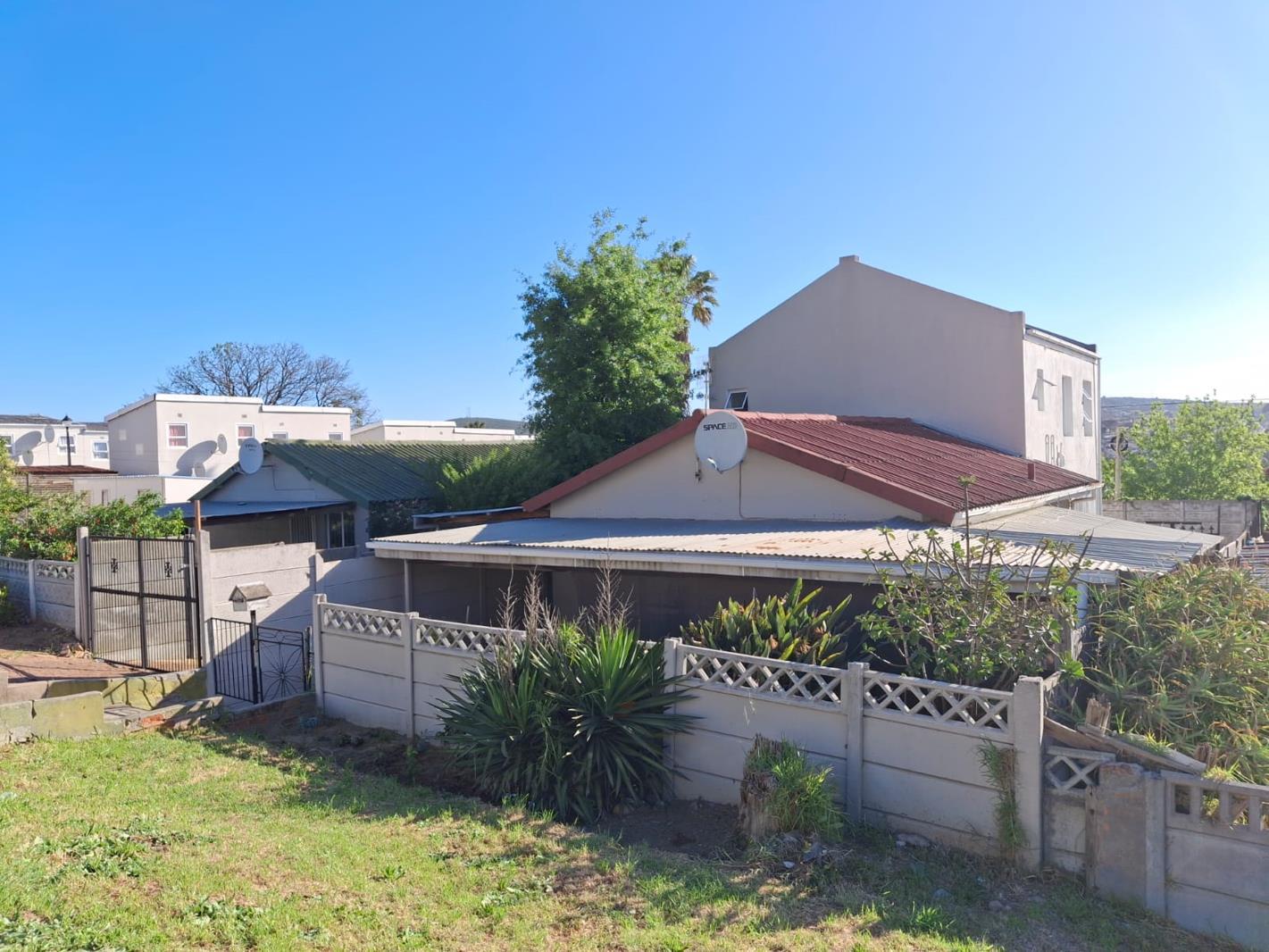 3 Bedroom House in Cloetesville