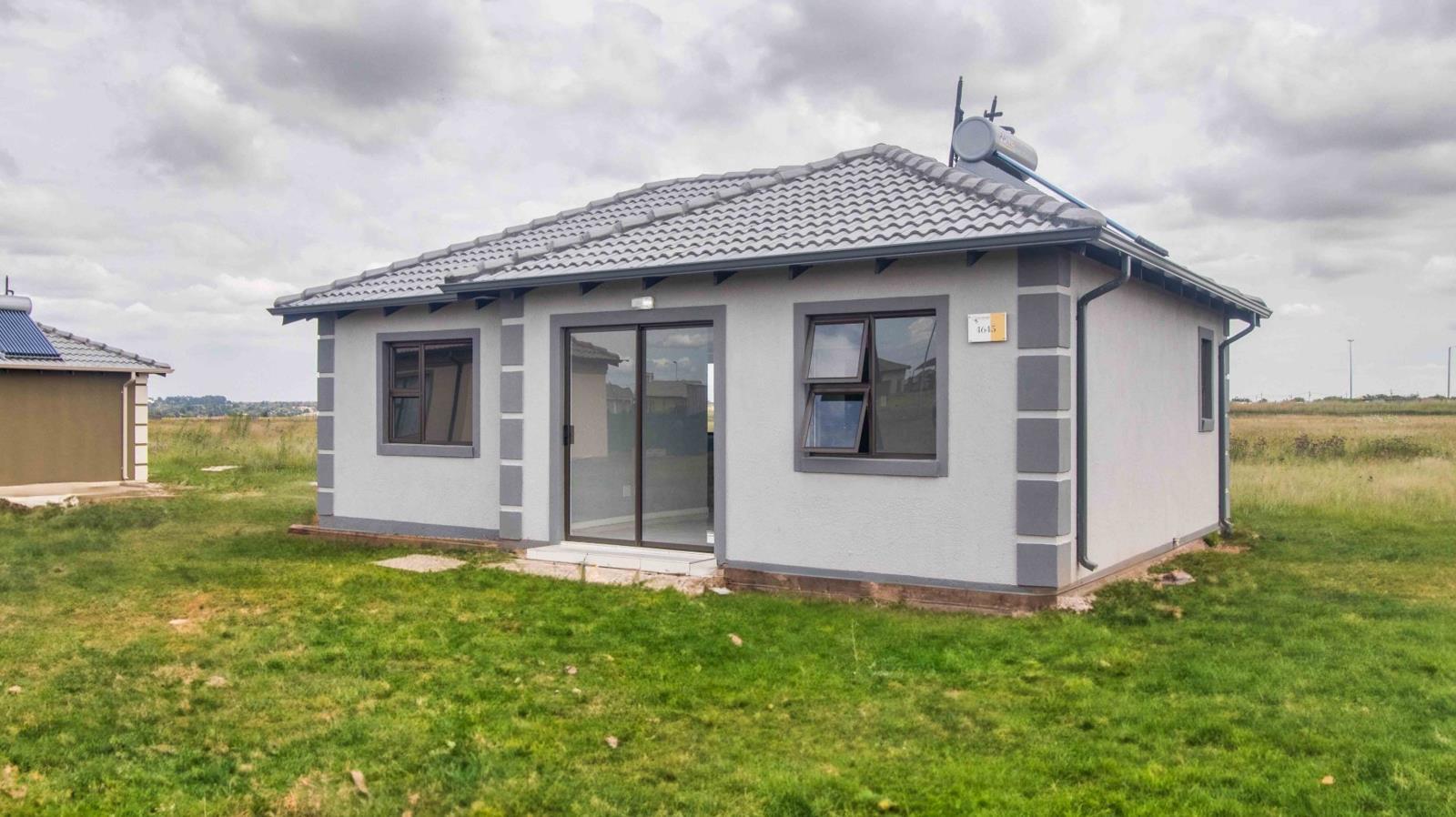 3 Bedroom House in Crystal Park