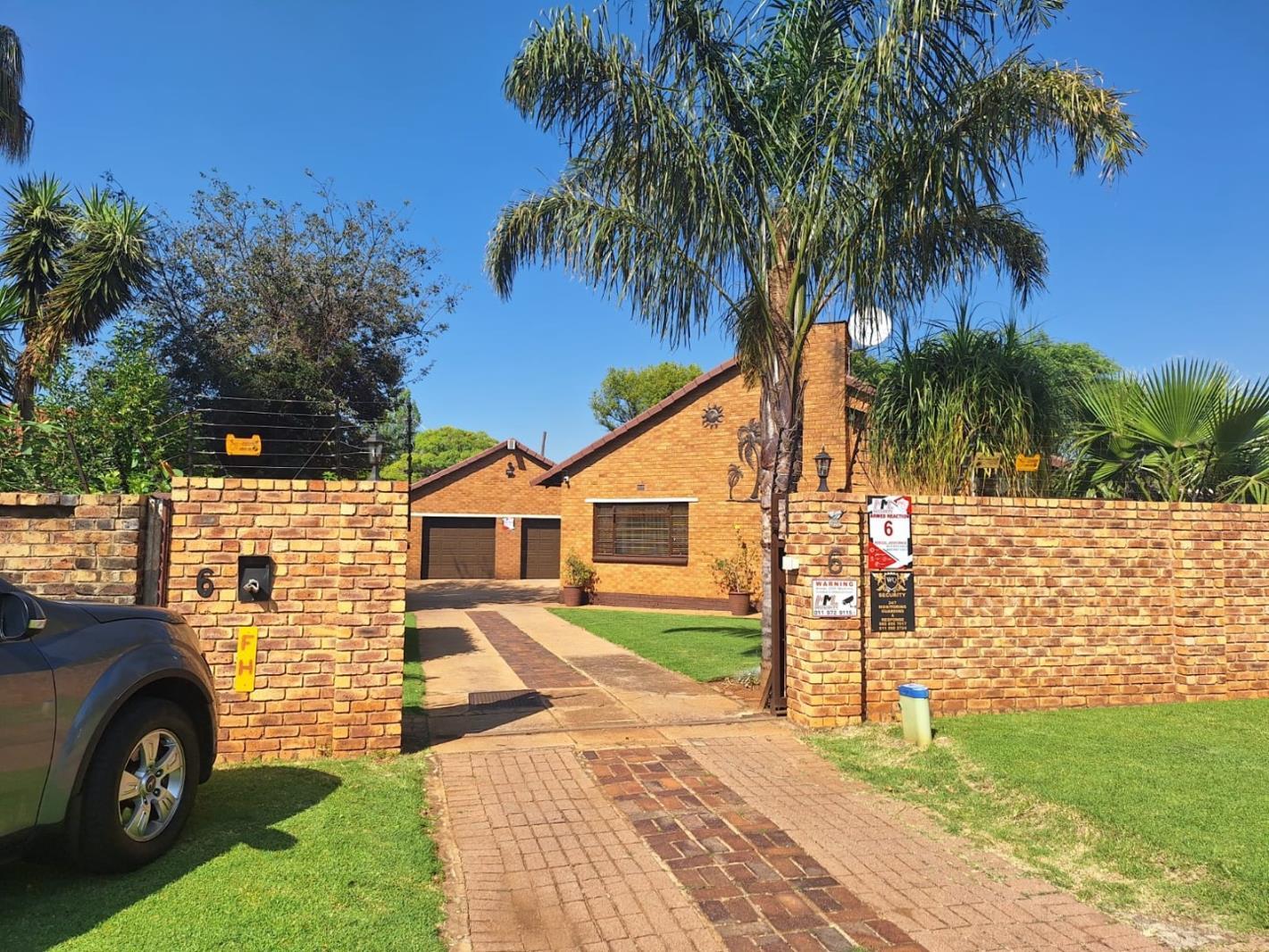 4 Bedroom House in Esther Park