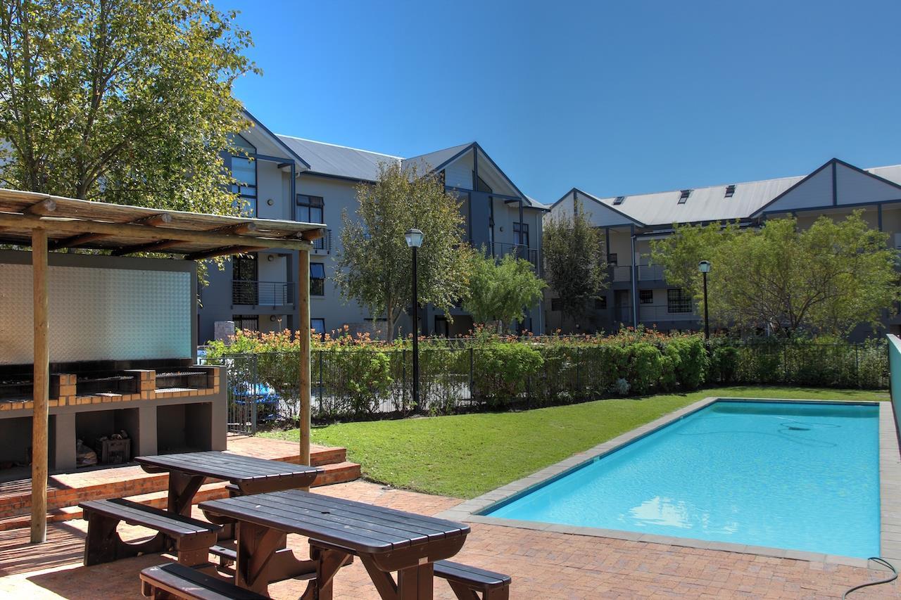 1 Bedroom Apartment in Plumstead