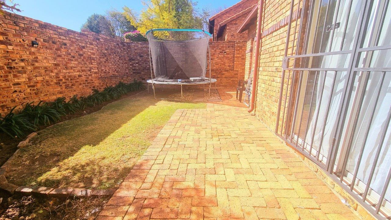 2 Bedroom Townhouse in Halfway Gardens