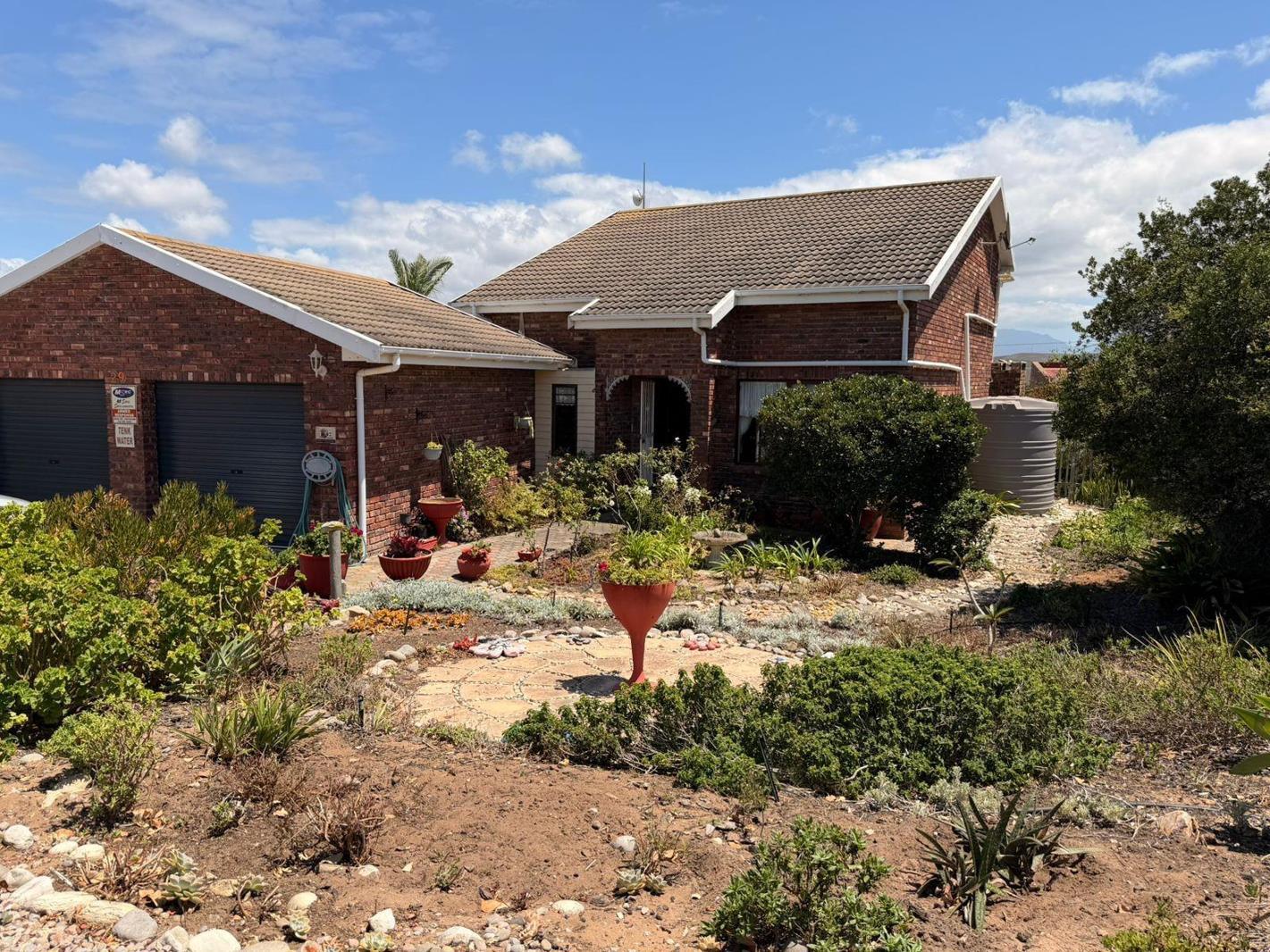 3 Bedroom Apartment in Klein Brak River