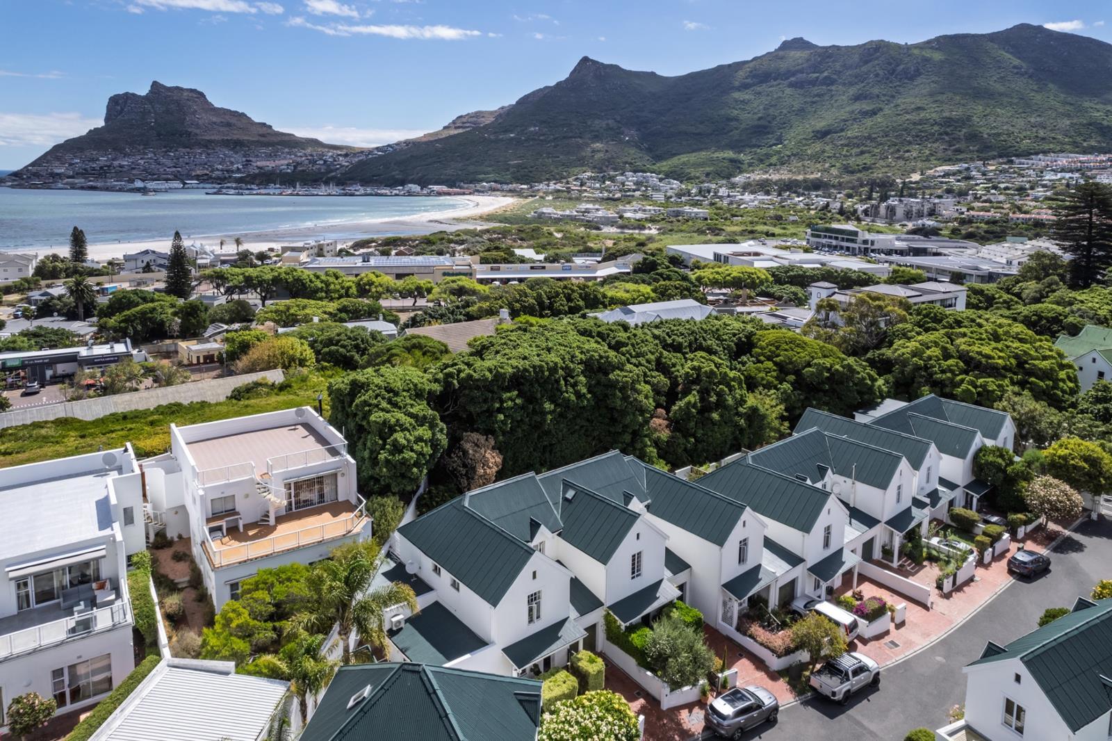 2 Bedroom Apartment in Scott Estate