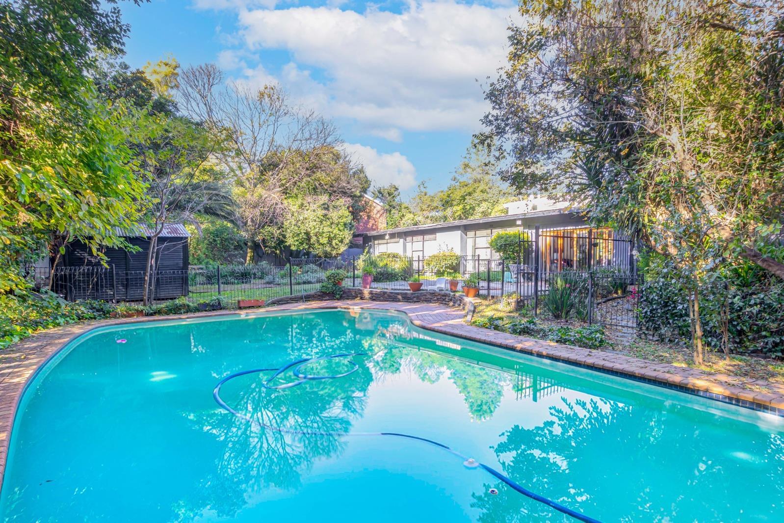 6 Bedroom House in Savoy Estate