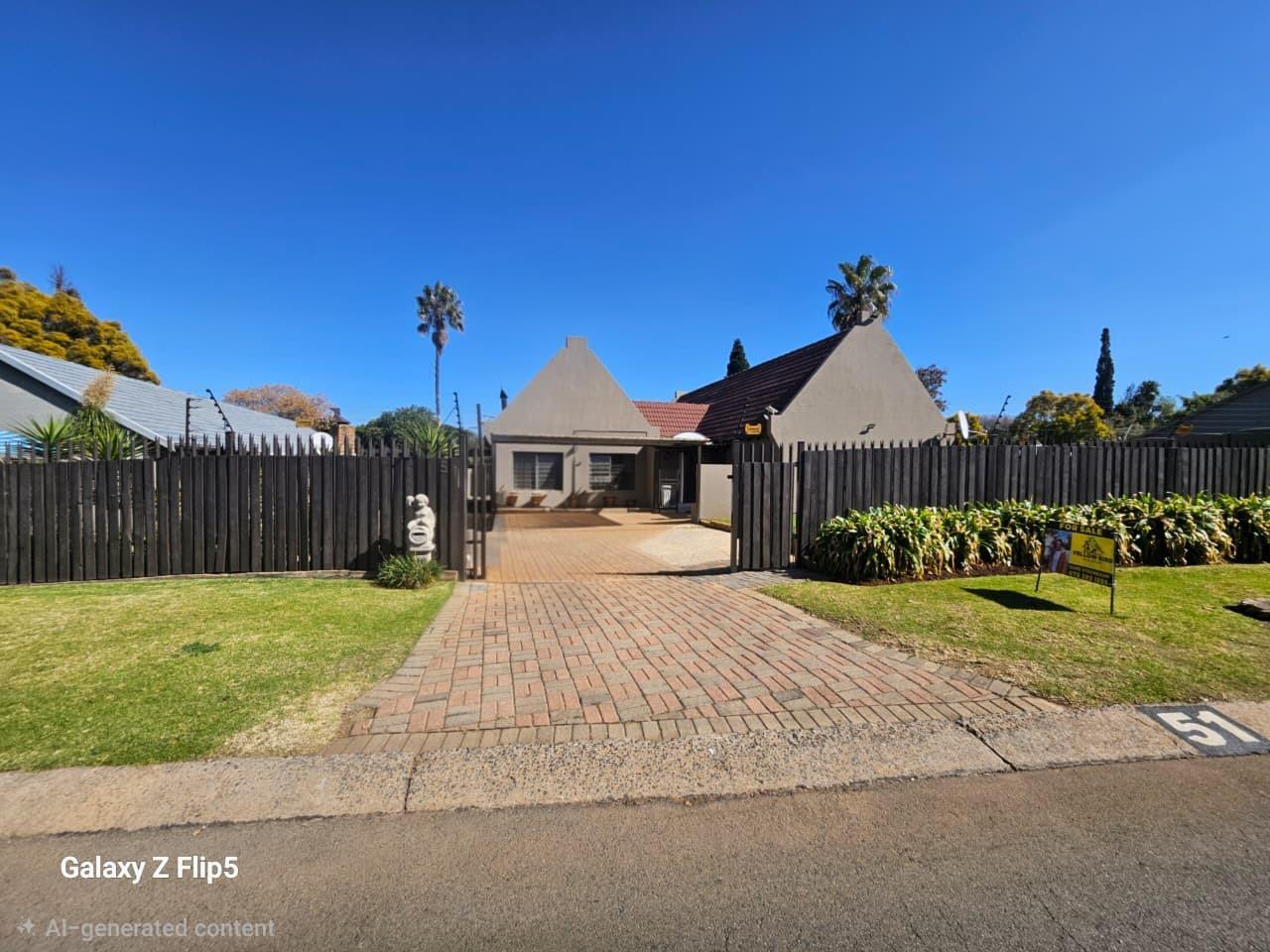 4 Bedroom House in Brackendowns