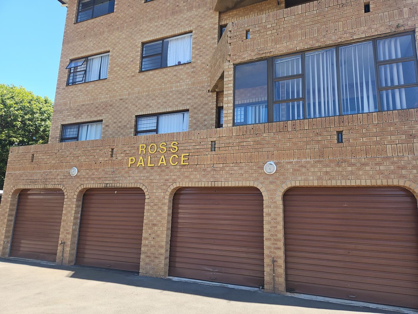 3 Bedroom Apartment in Amanzimtoti