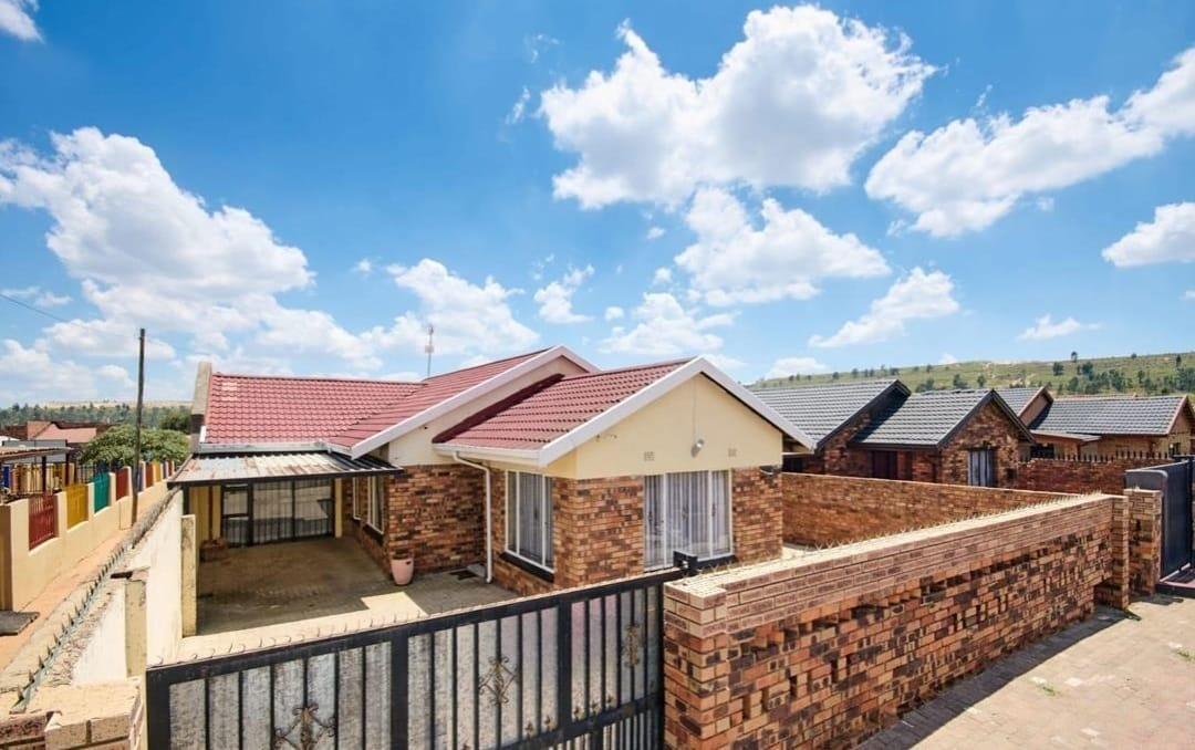 3 Bedroom House in Diepkloof