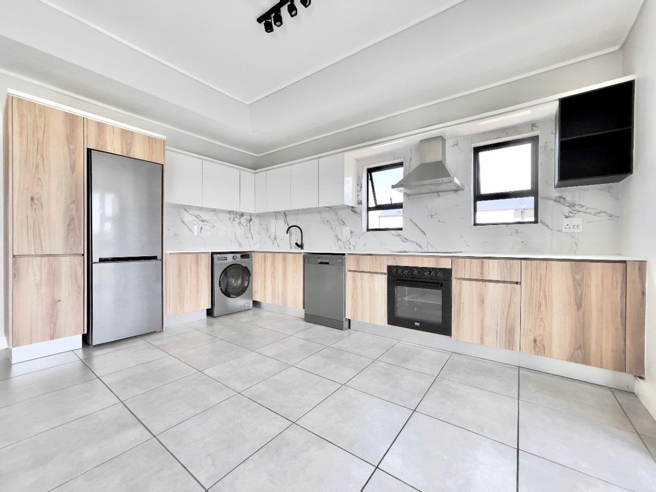 2 Bedroom Apartment in Waterfall Estate