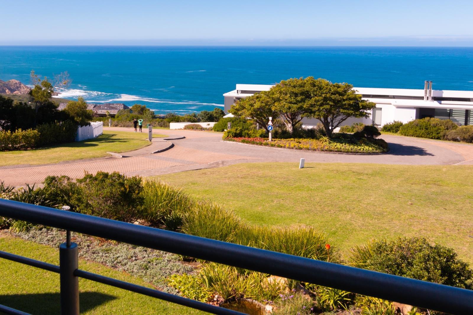 4 Bedroom House in Oubaai