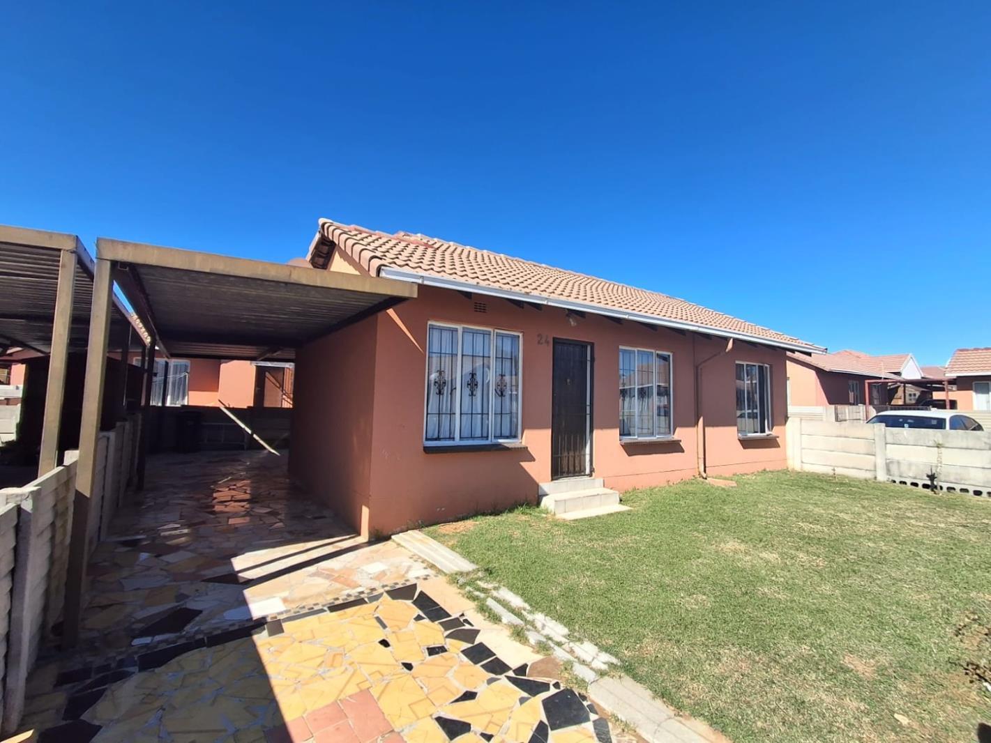 2 Bedroom House in Ormonde