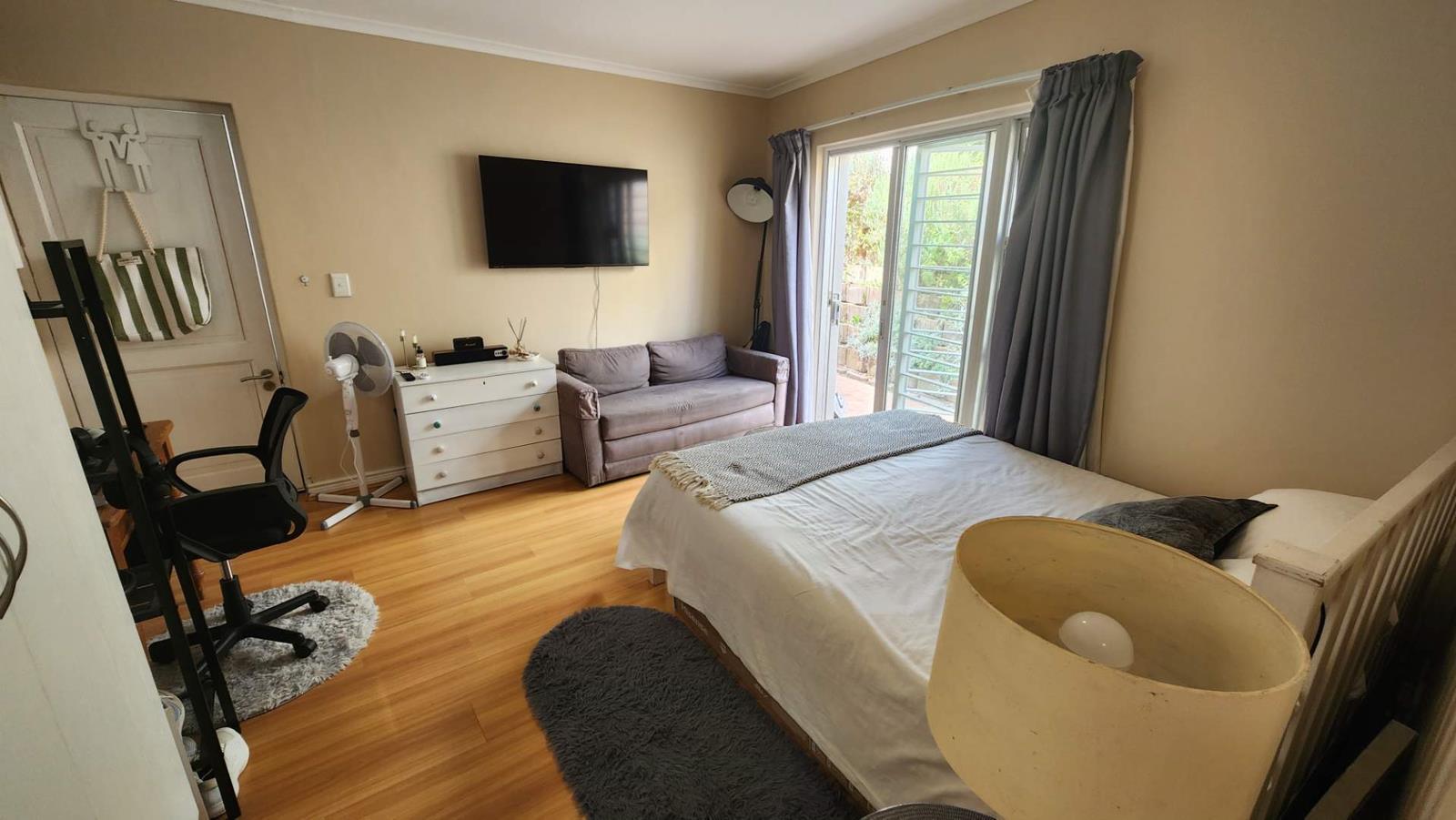 Studio Apartment in Sea Point