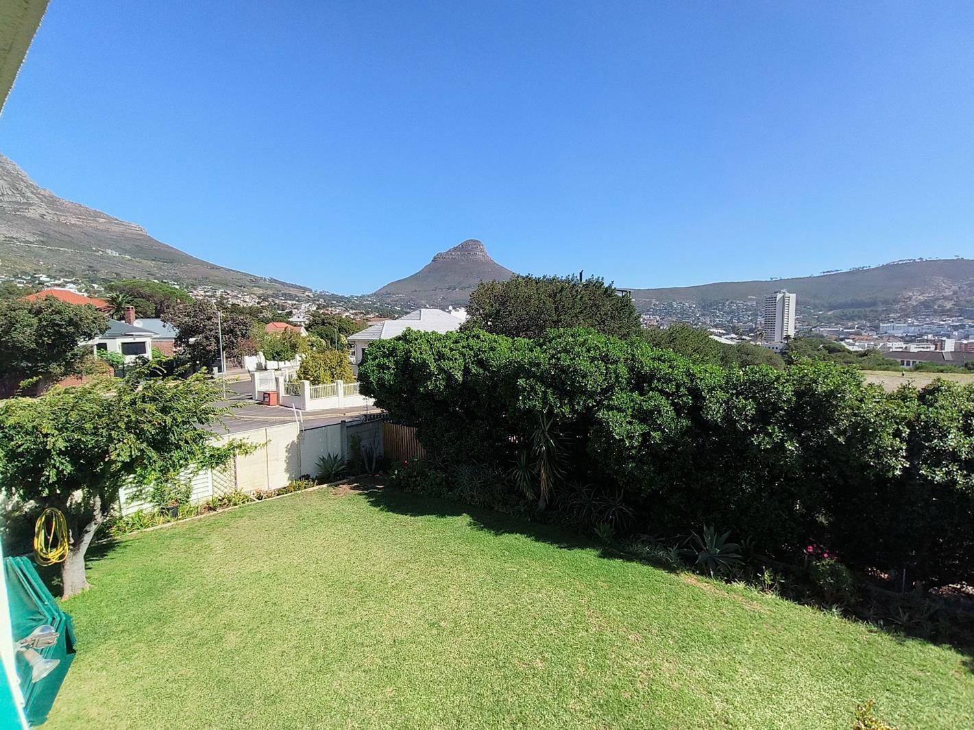 2 Bedroom Apartment in Vredehoek