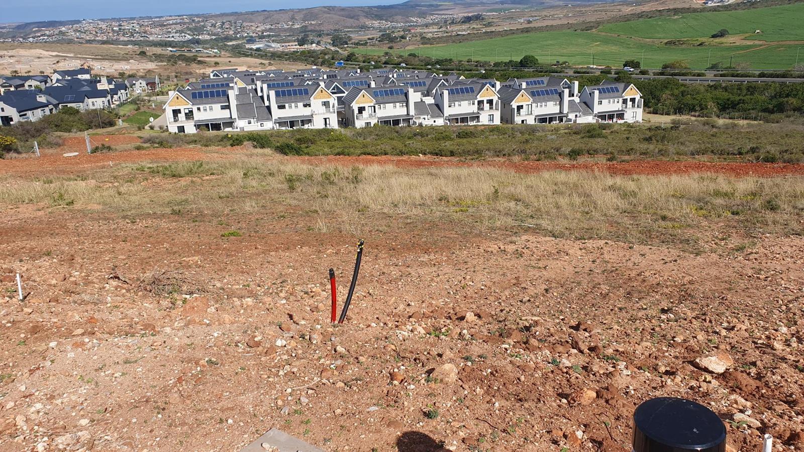 719 m² Land available in Hartenbos