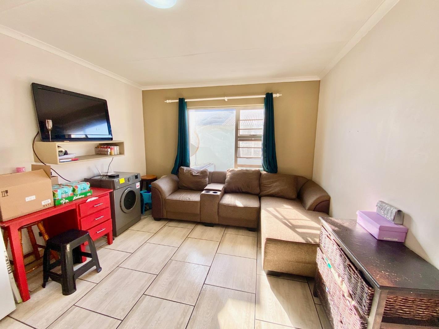 2 Bedroom Apartment in Langebaan Central