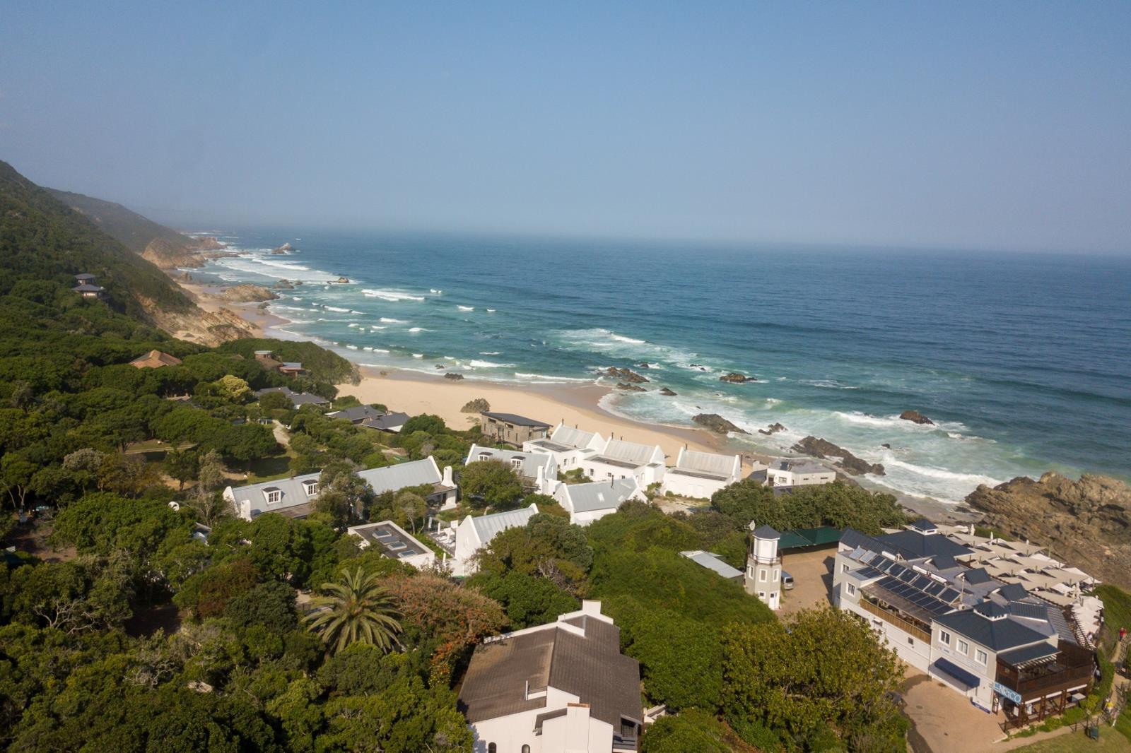 952 m² Land available in Keurboomstrand