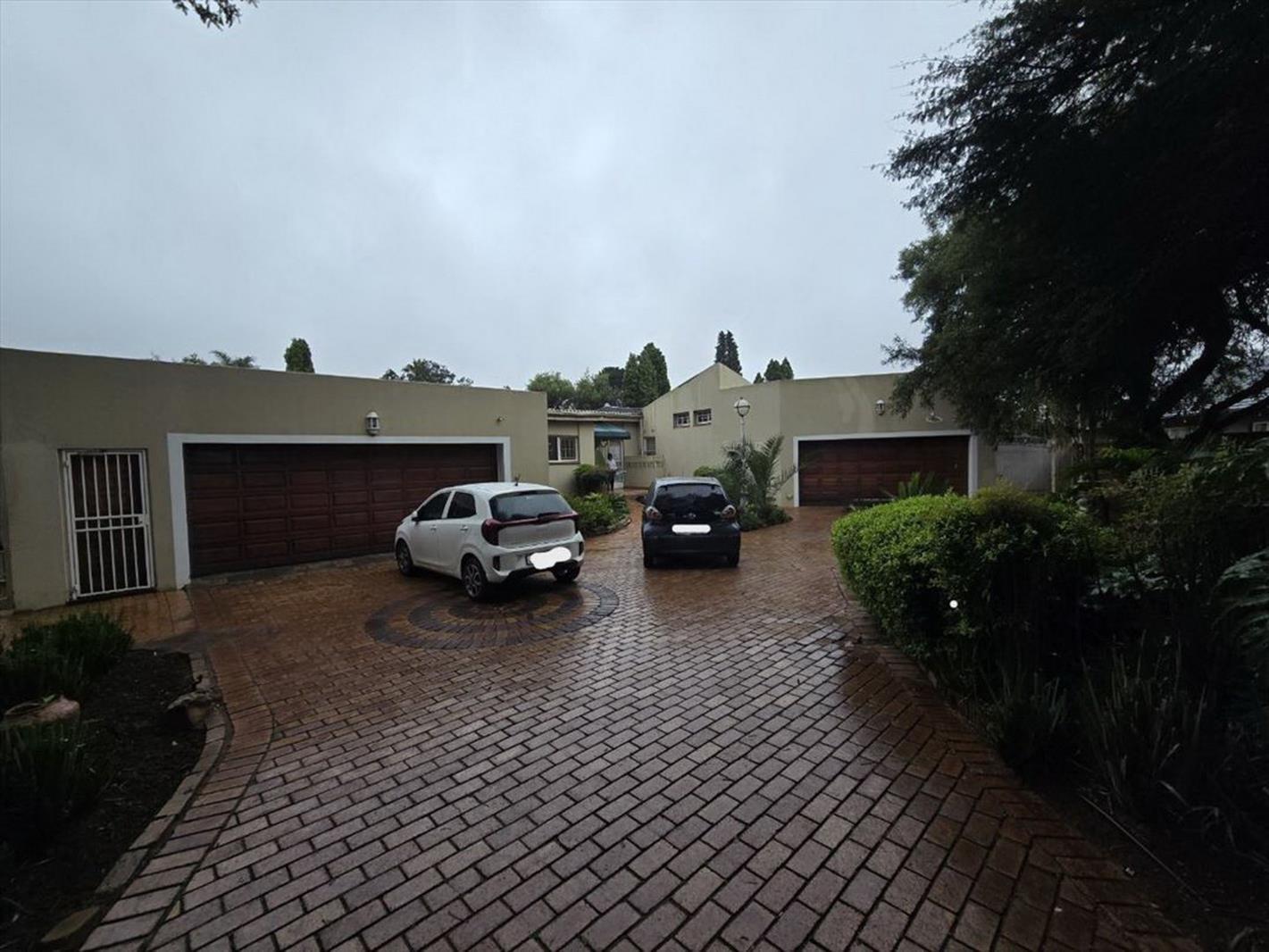 5 Bedroom House in Birchleigh