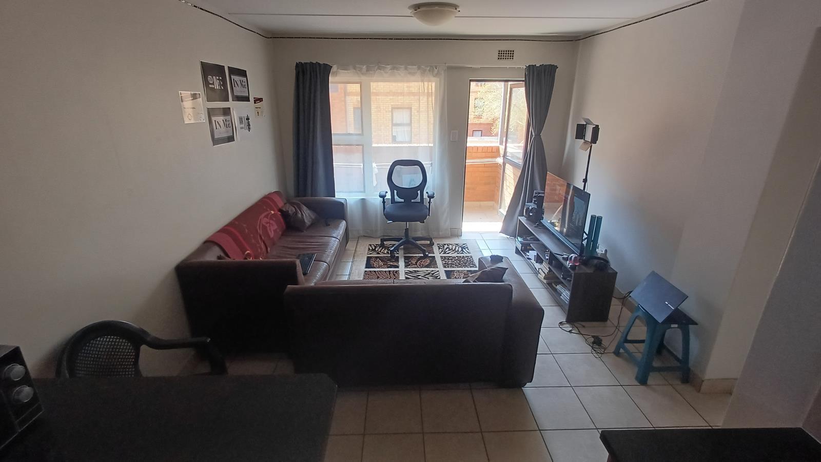 2 Bedroom Apartment in Olympus AH