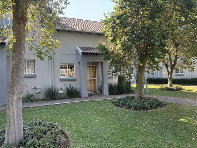 3 Bedroom Apartment in Greenstone Hill
