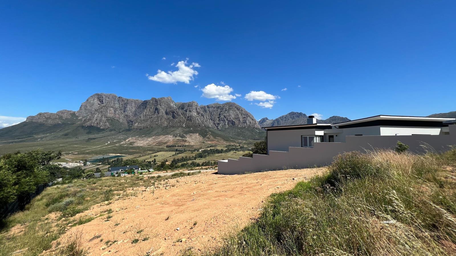 512 m² Land available in Stellenbosch Central