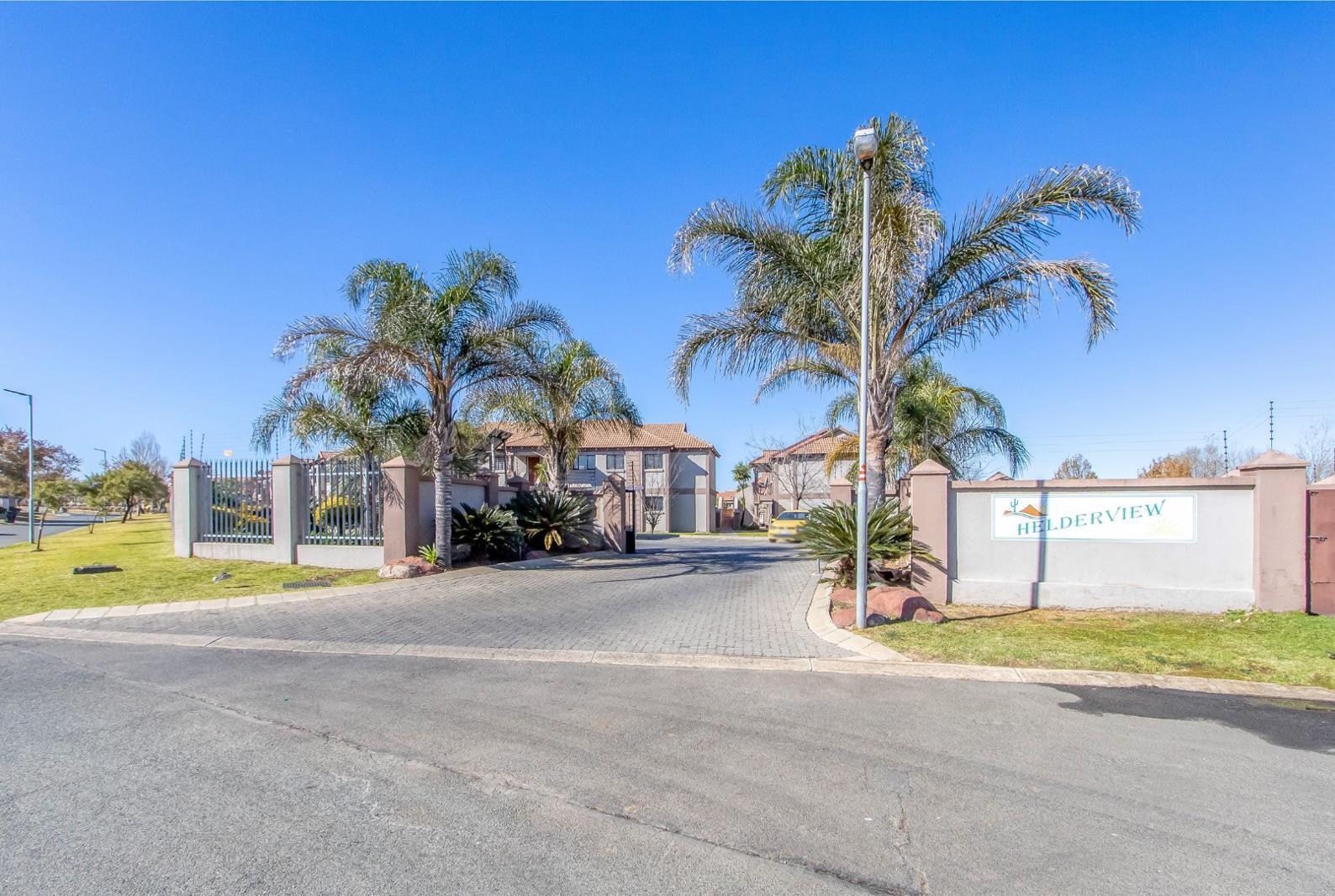2 Bedroom Apartment in Helderwyk
