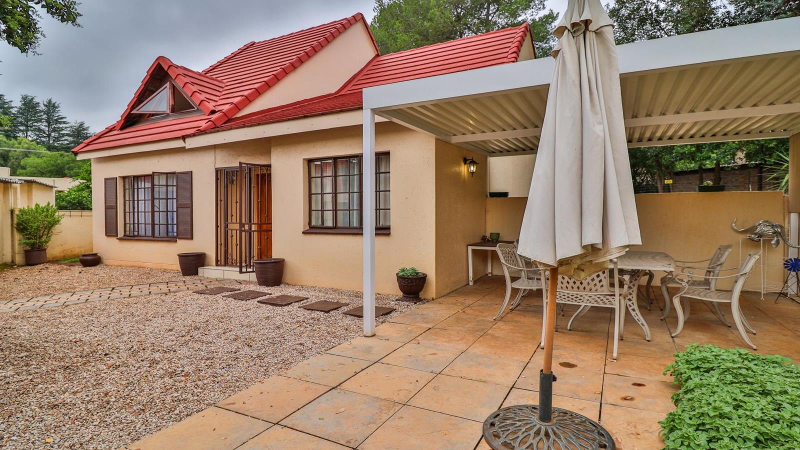 3 Bedroom Townhouse in Woodmead