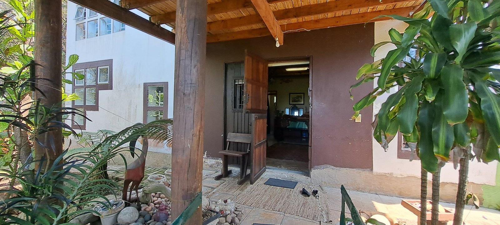 3 Bedroom House in Palm Beach