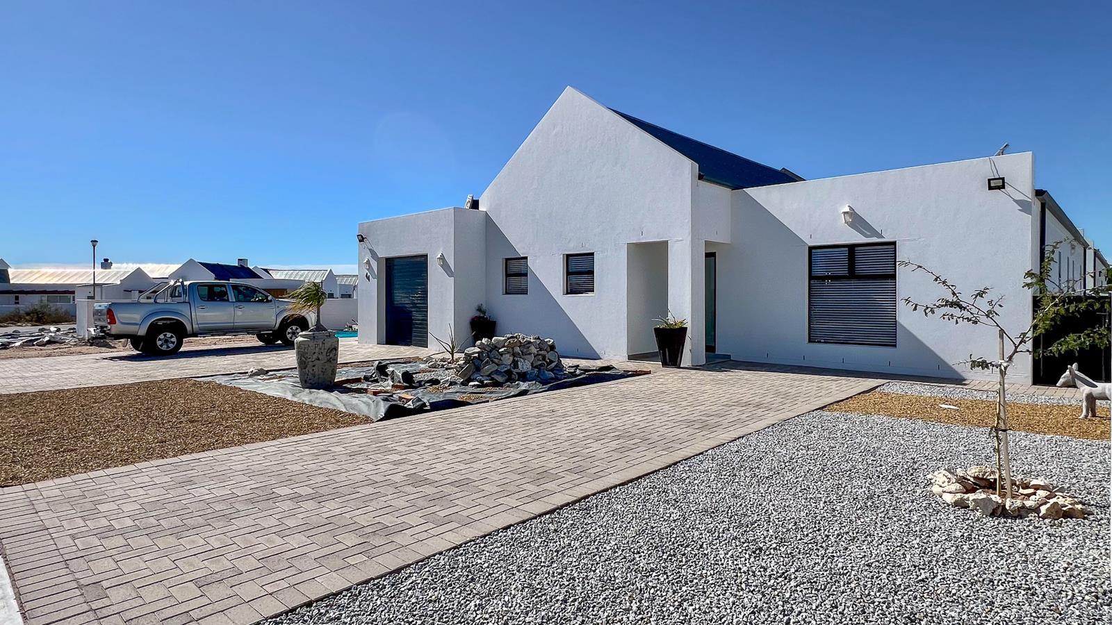 2 Bedroom House in Britannia Bay