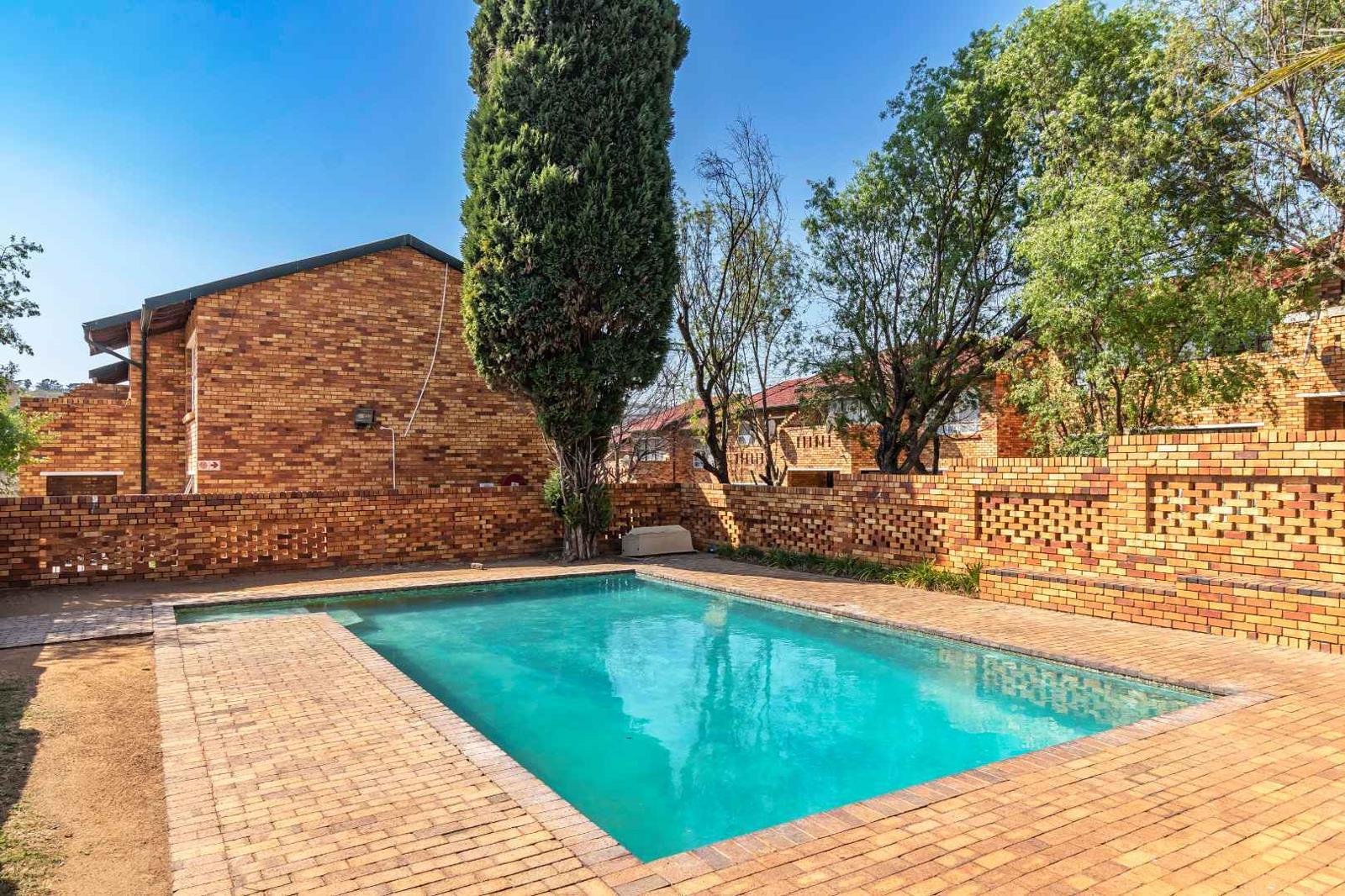 2 Bedroom Apartment in Buccleuch