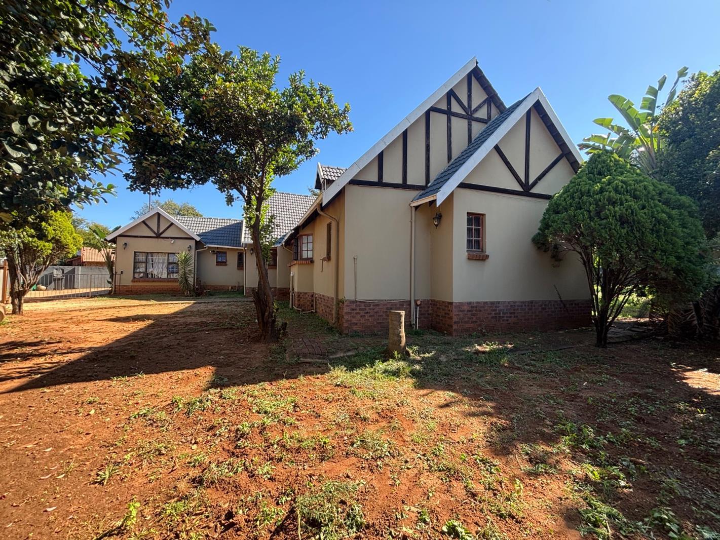 3 Bedroom House in Willow Park Manor