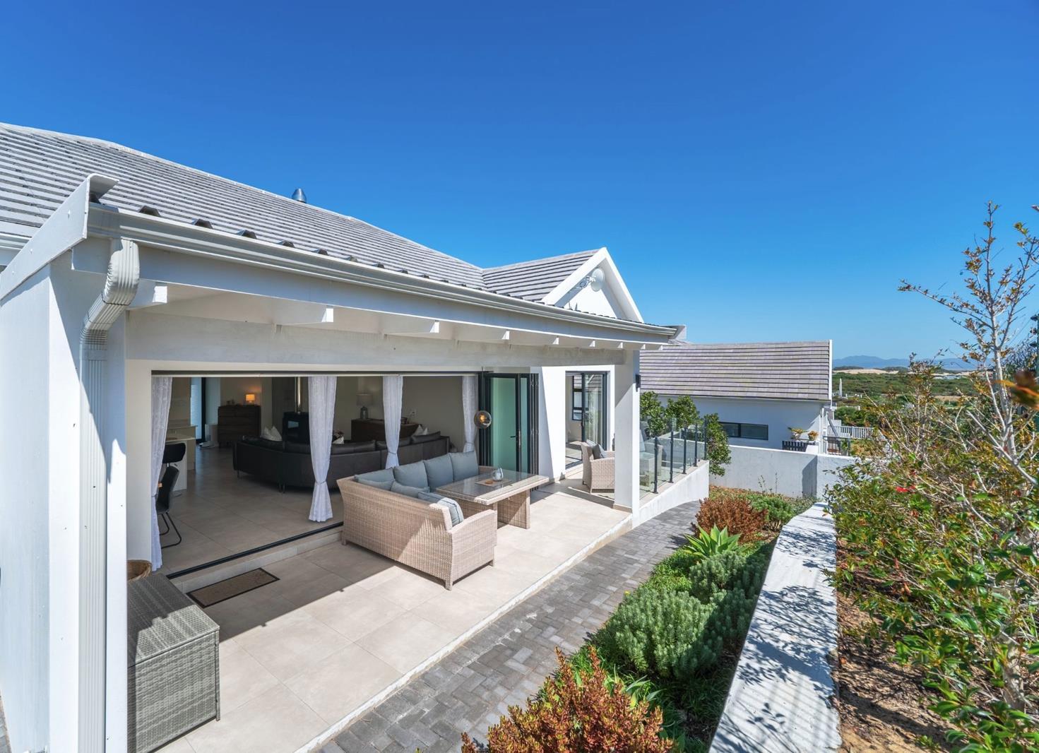 3 Bedroom House in St Francis Bay