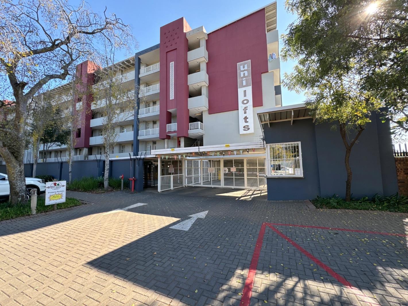 2 Bedroom Apartment in Hillcrest